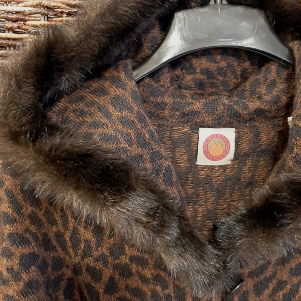 Millma Bolivia Alpaca Cardigan Sweater Faux Fur Mobwife Old Money Small Brown - Picture 4 of 8